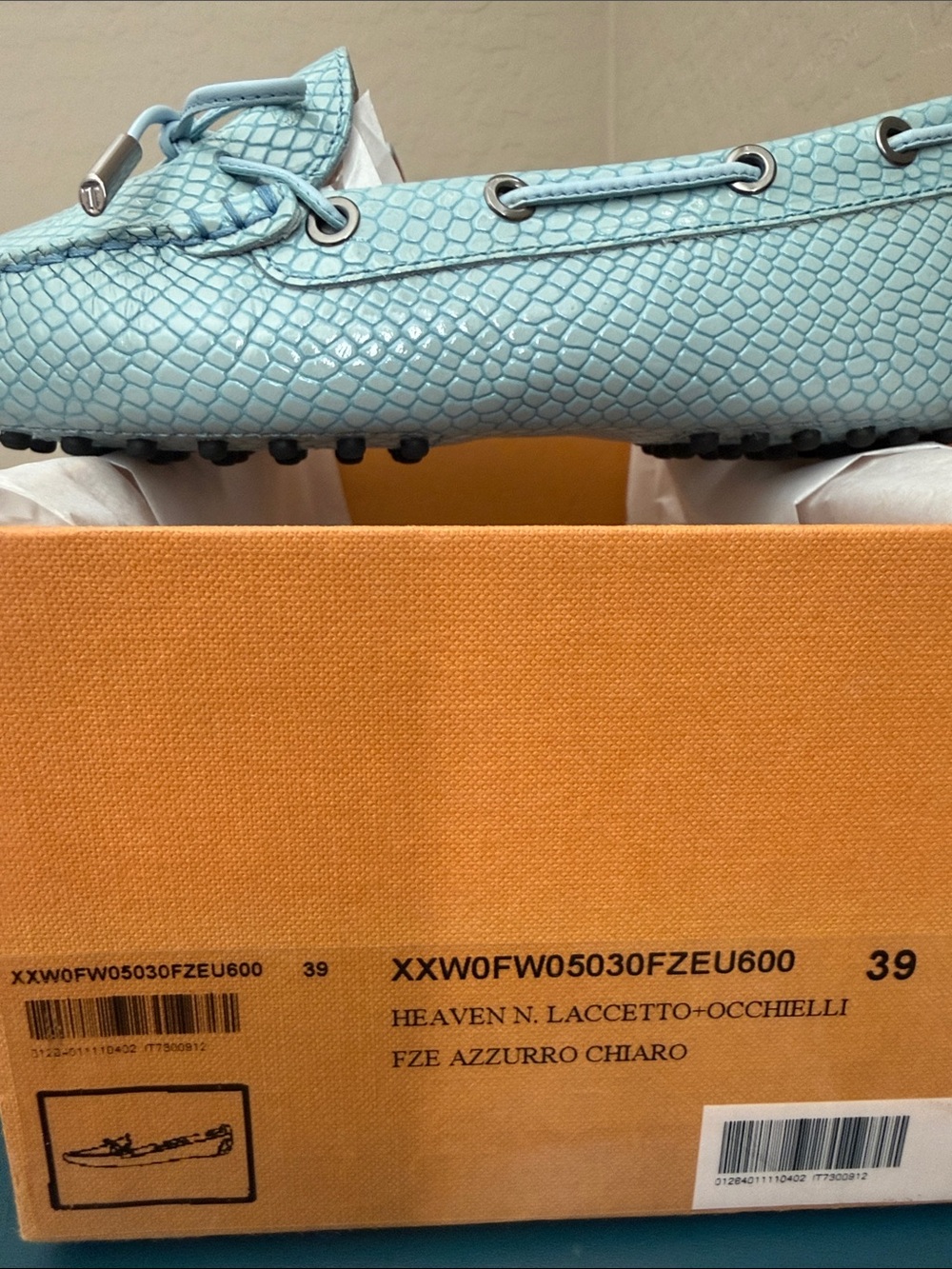 TOD'S Leather Loafers Gommino Driving Shoe Pale Blue EU-Sz 39 US 8.5-9 - Picture 16 of 16
